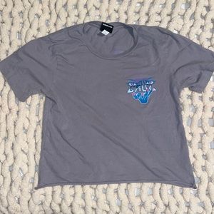 !NEW! This tee is new never worn & super trendy!